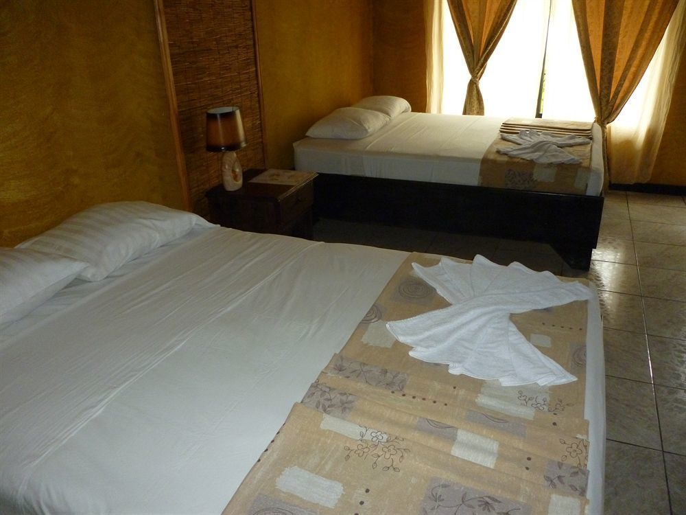 Pacific Paradise Resort Кепос Екстериор снимка